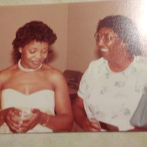 Meet your Posher, Angela